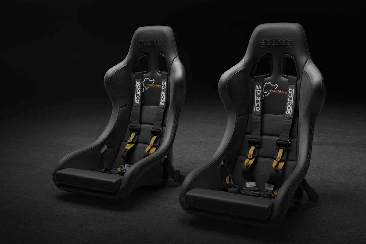 xiaomi su7 ultra seats