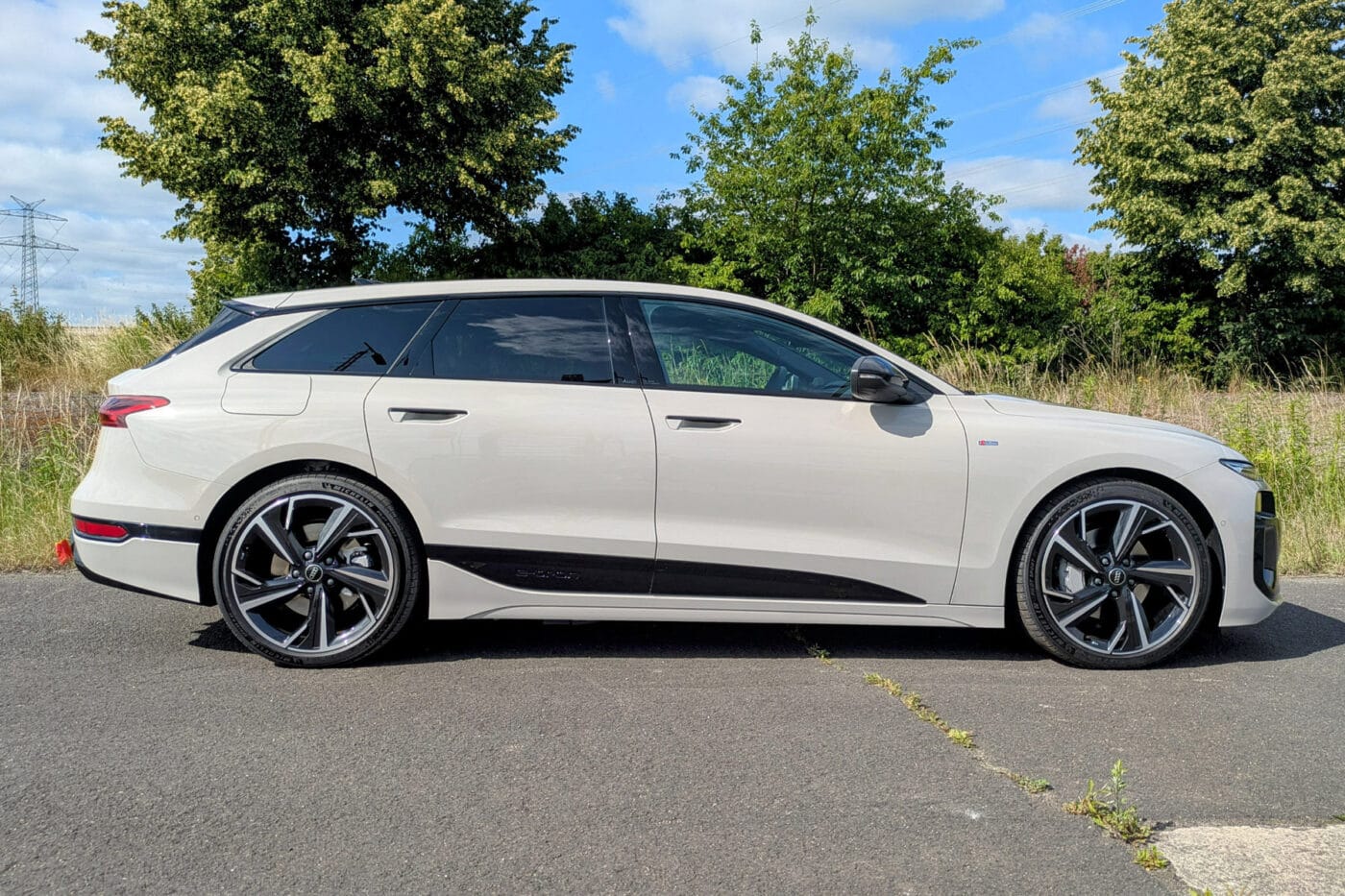 audi a6 avant e tron test cms 2025 04