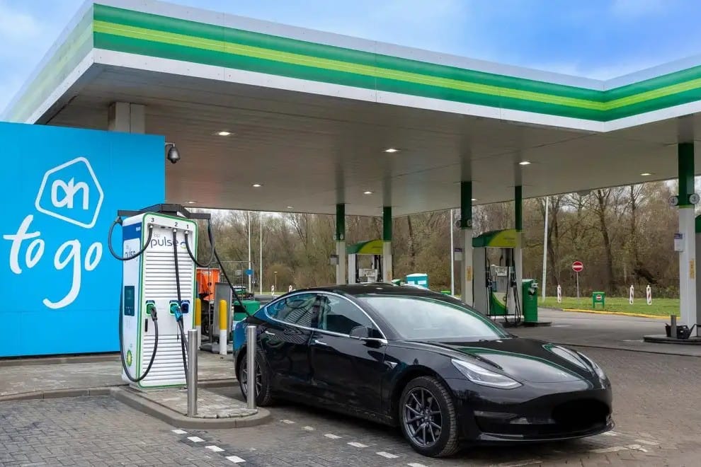 BP-trennt-sich-in-den-Niederlanden-von-Tank-und-Ladegesch-ft