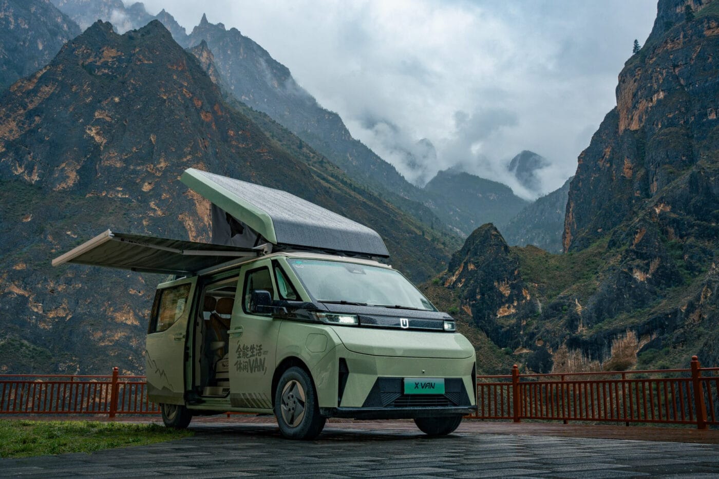 geely farizon x van camper 2025 02