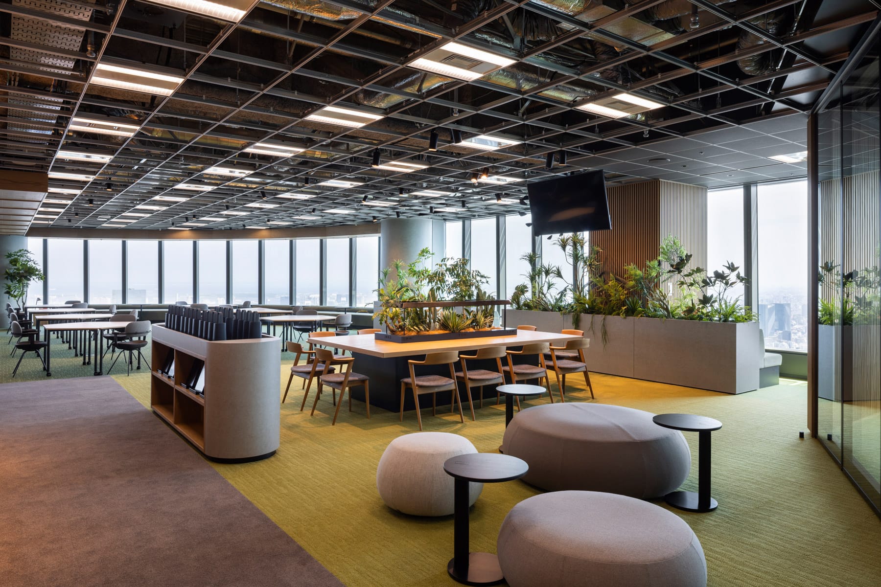 Mazda-er-ffnet-Entwicklungszentrum-in-Tokio