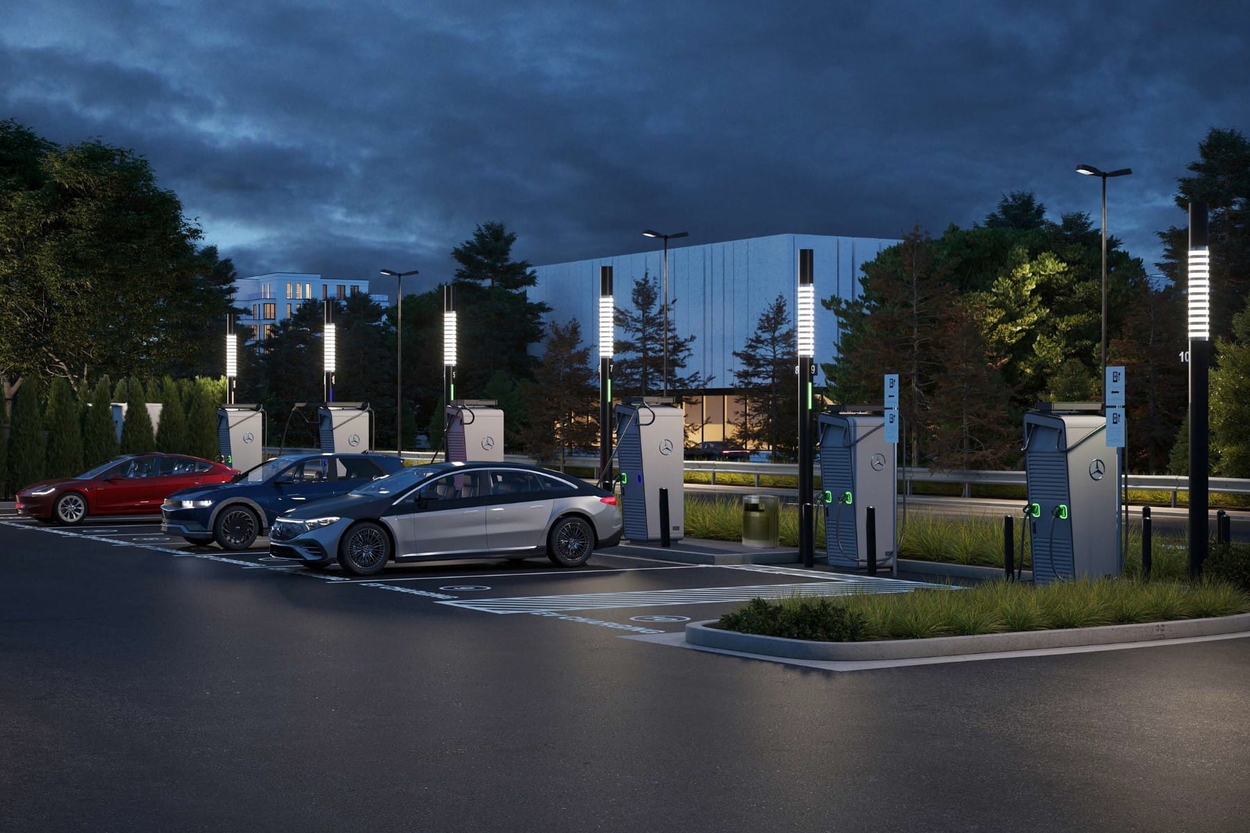 Mercedes-plant-ber-500-HPC-Ladepunkte-an-Immobilien-von-Federal-Realty-Investment