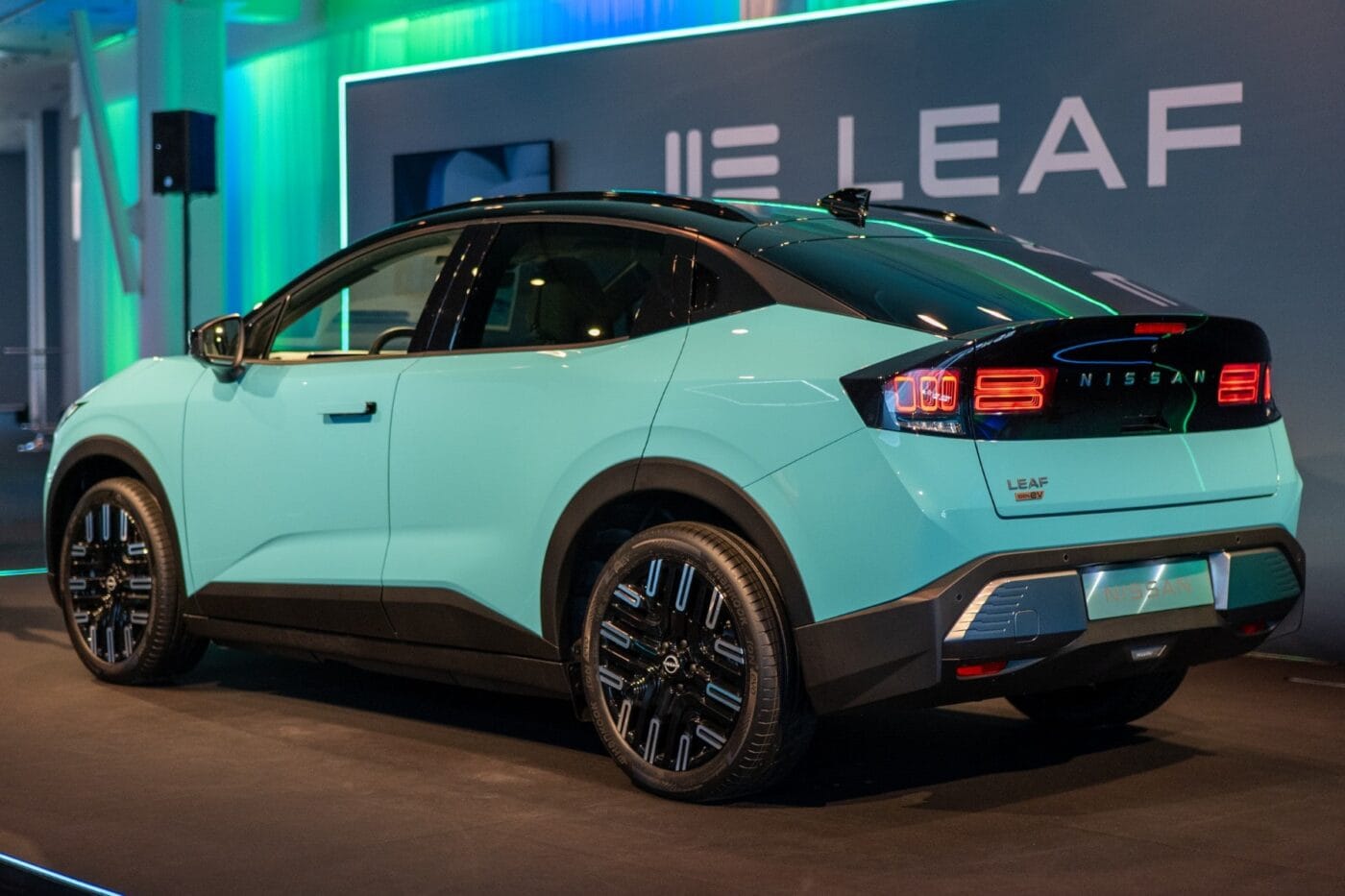 nissan leaf 2025 001 min
