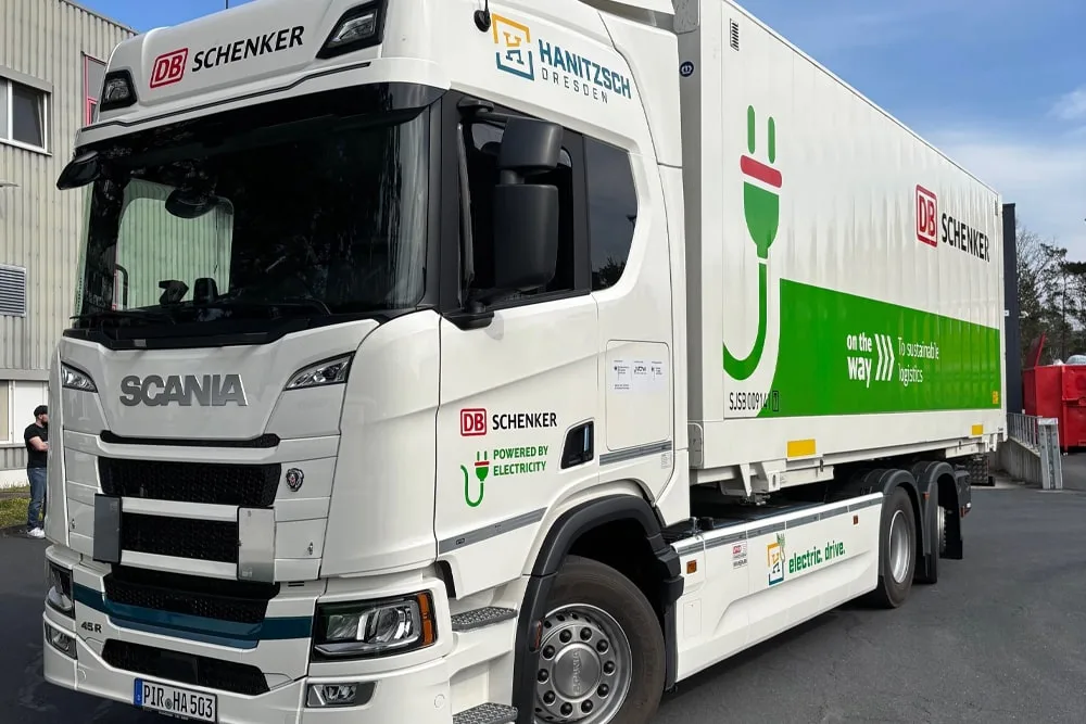 Scania e lkw electric truck db schenker spedition hanitzsch min