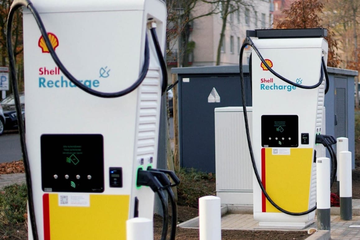 Shell-nimmt-32-Schnellladepunkte-in-Berlin-und-Brandenburg-in-Betrieb