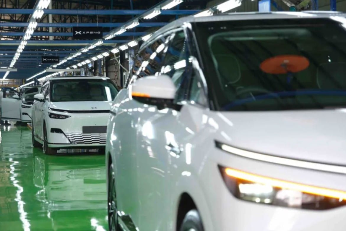 Xpeng-startet-Bau-seines-Elektro-Minivans-X9-in-Indonesien
