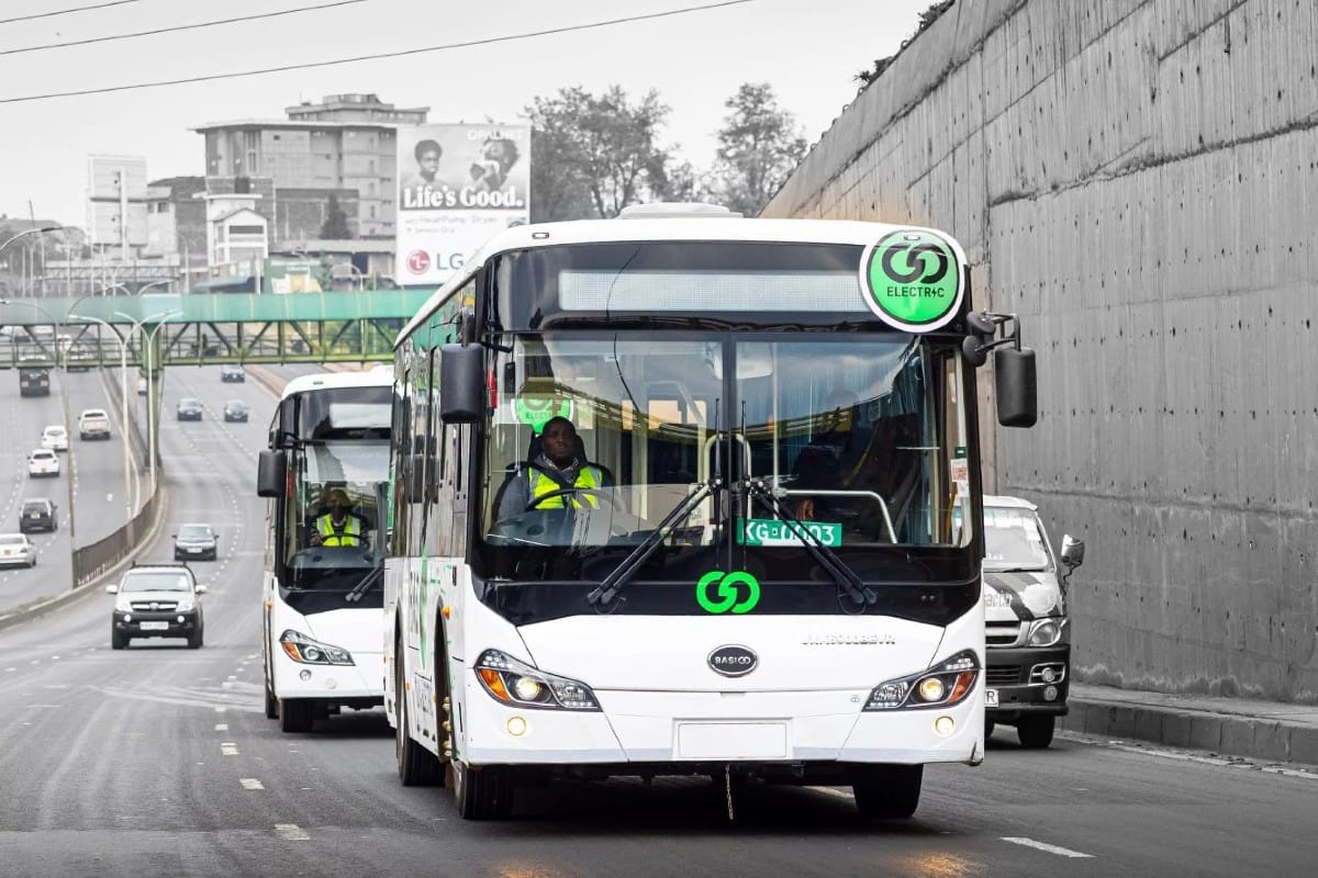 Basigo e bus e9 kubwa afrika kenia
