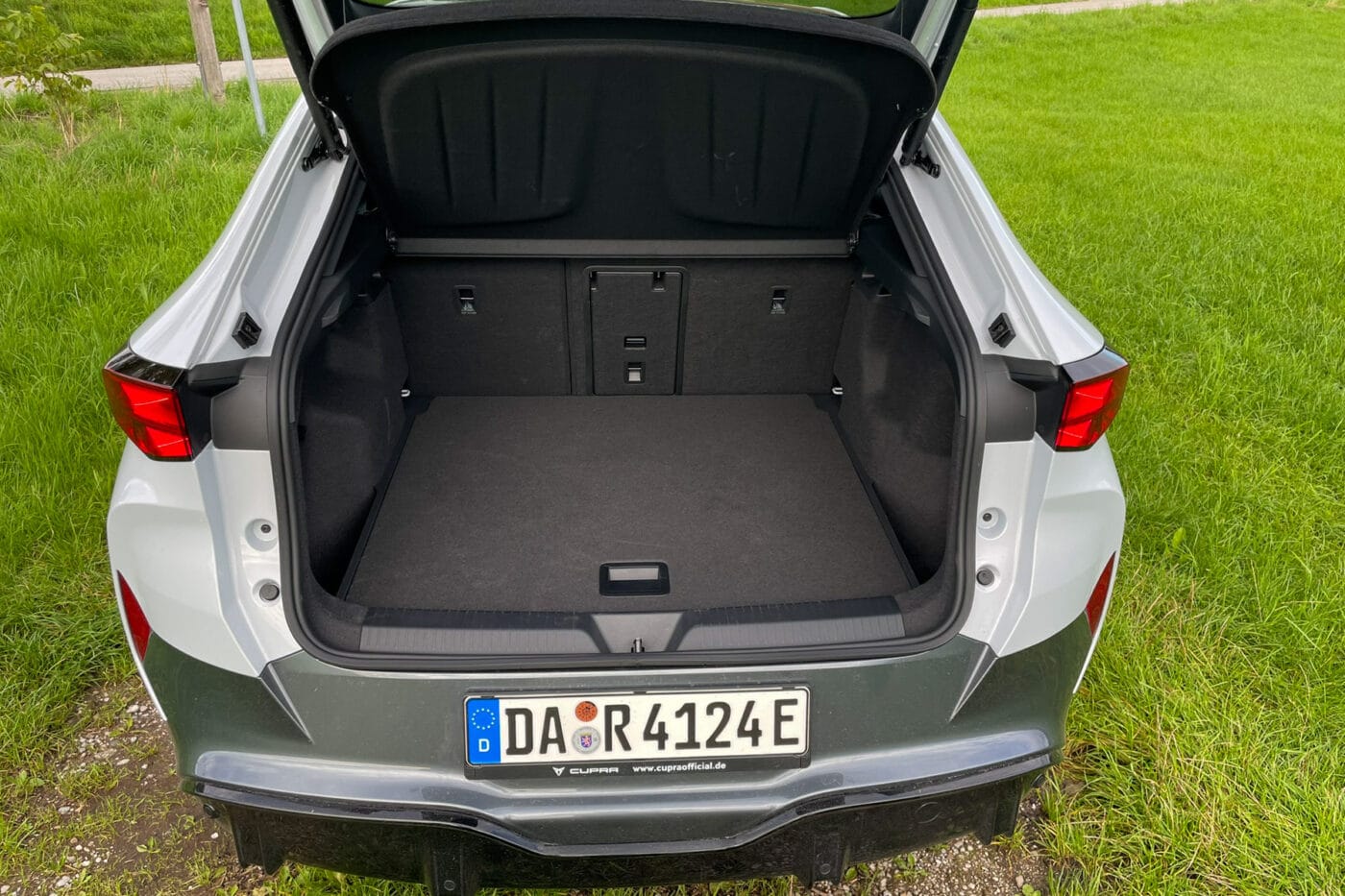 cupra tavascan fahrbericht robin engelhardt 2025 02