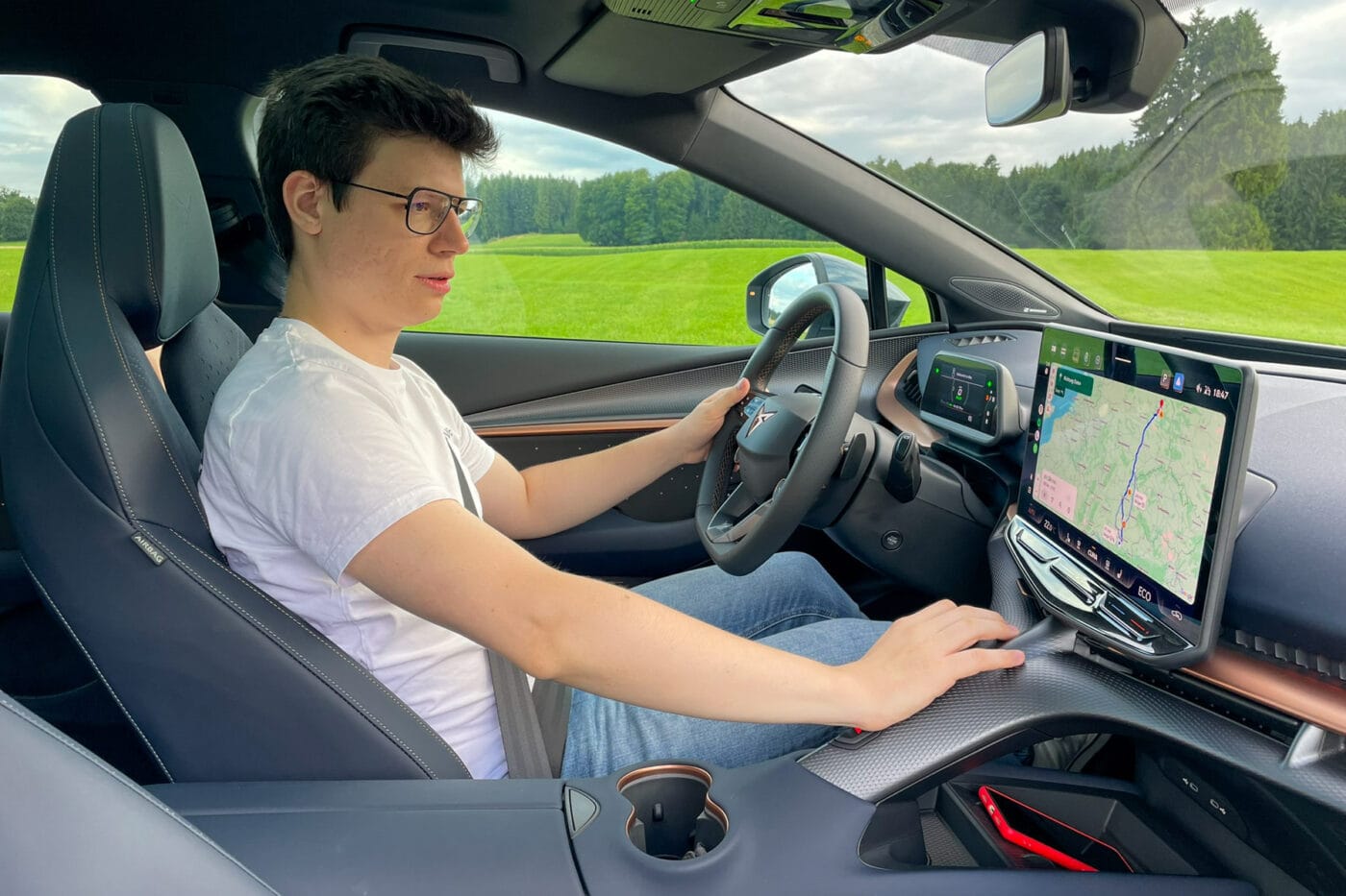cupra tavascan fahrbericht robin engelhardt 2025 07
