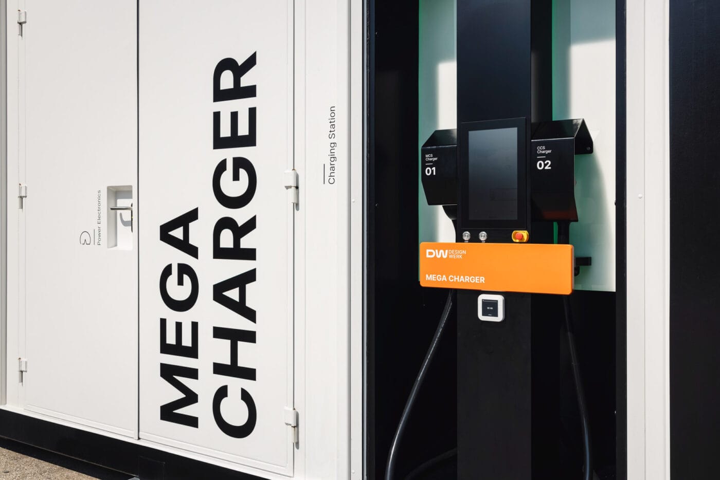 designwerk mega charger ladestation e lkw 2025 7