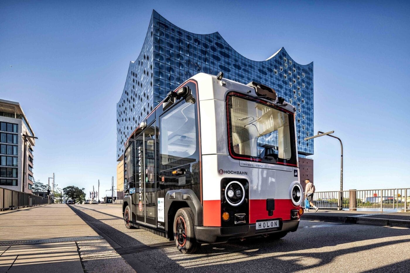 Holon urban autonomes e shuttle alike hamburg
