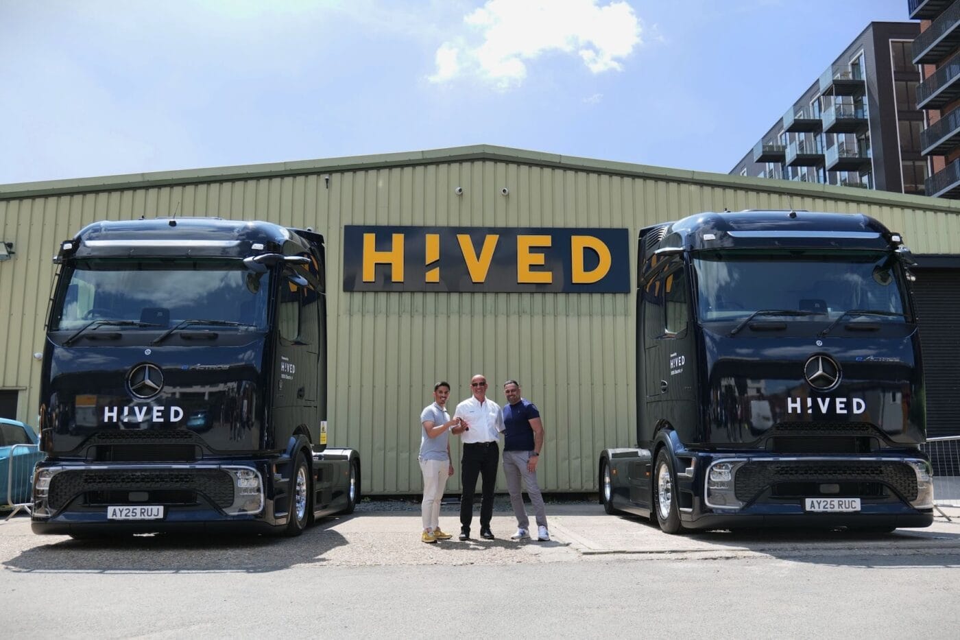 mercedes eactros 600 hived