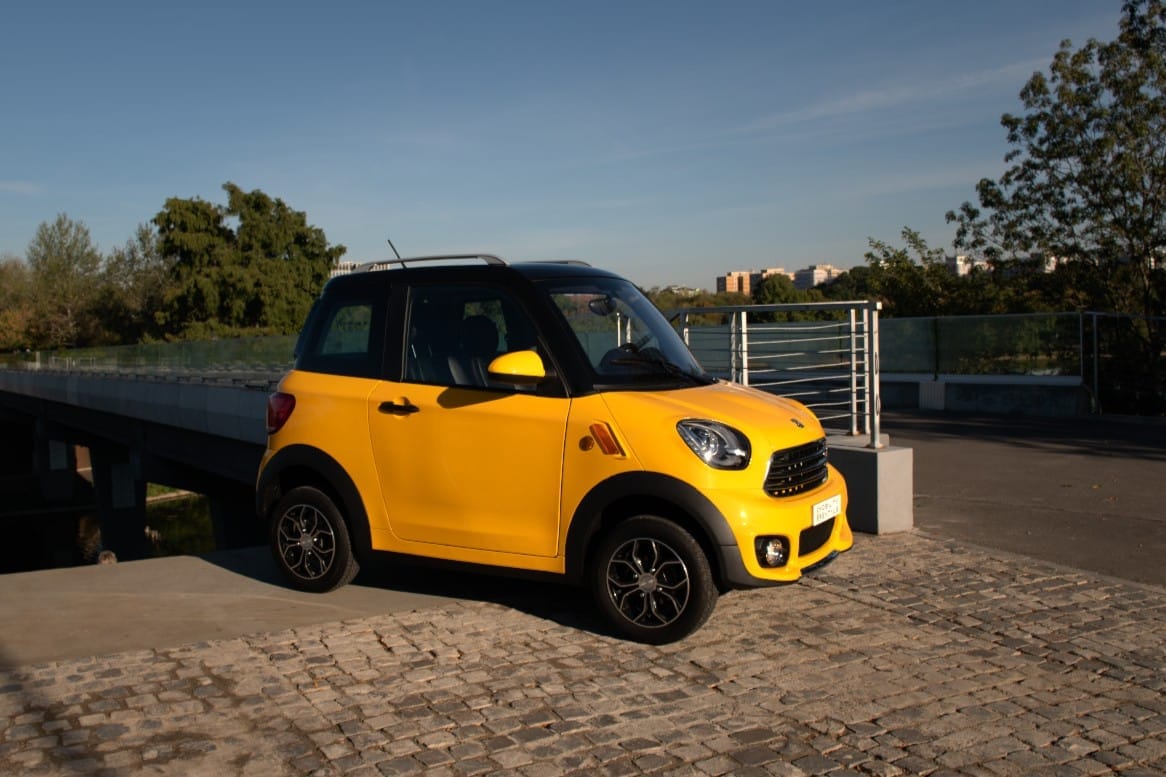 Wolt-testet-E-Autos-mit-austauschbaren-Batterien-in-Prag