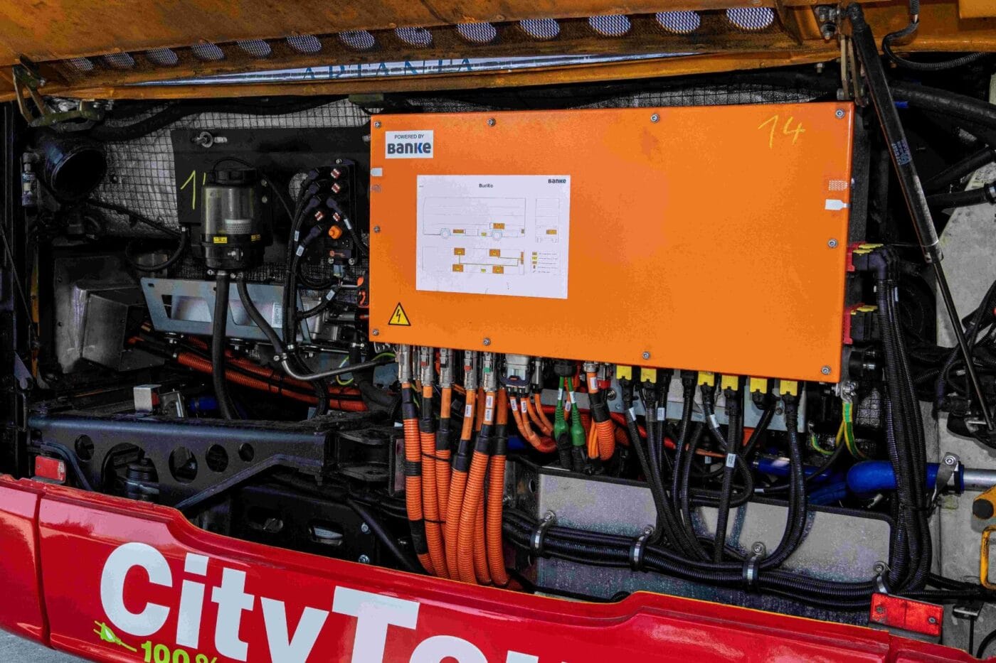 willms touristik elektrobus electric bus umruesting conversion 2025 02 min