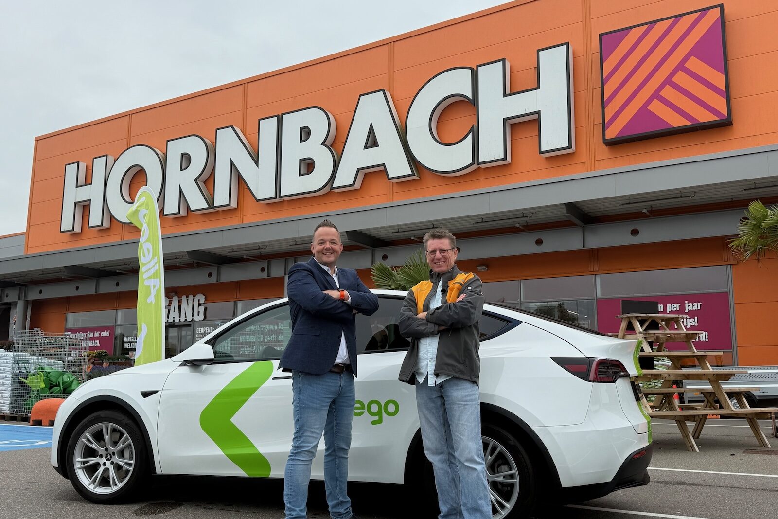 Allego-r-stet-niederl-ndische-Baum-rkte-von-Hornbach-mit-Schnellladern-aus