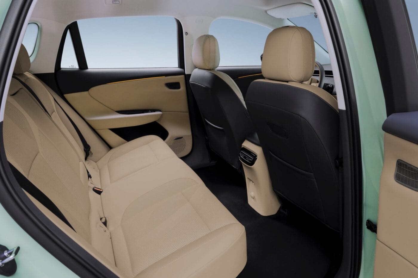 hongqi ehs5 2025 08 min
