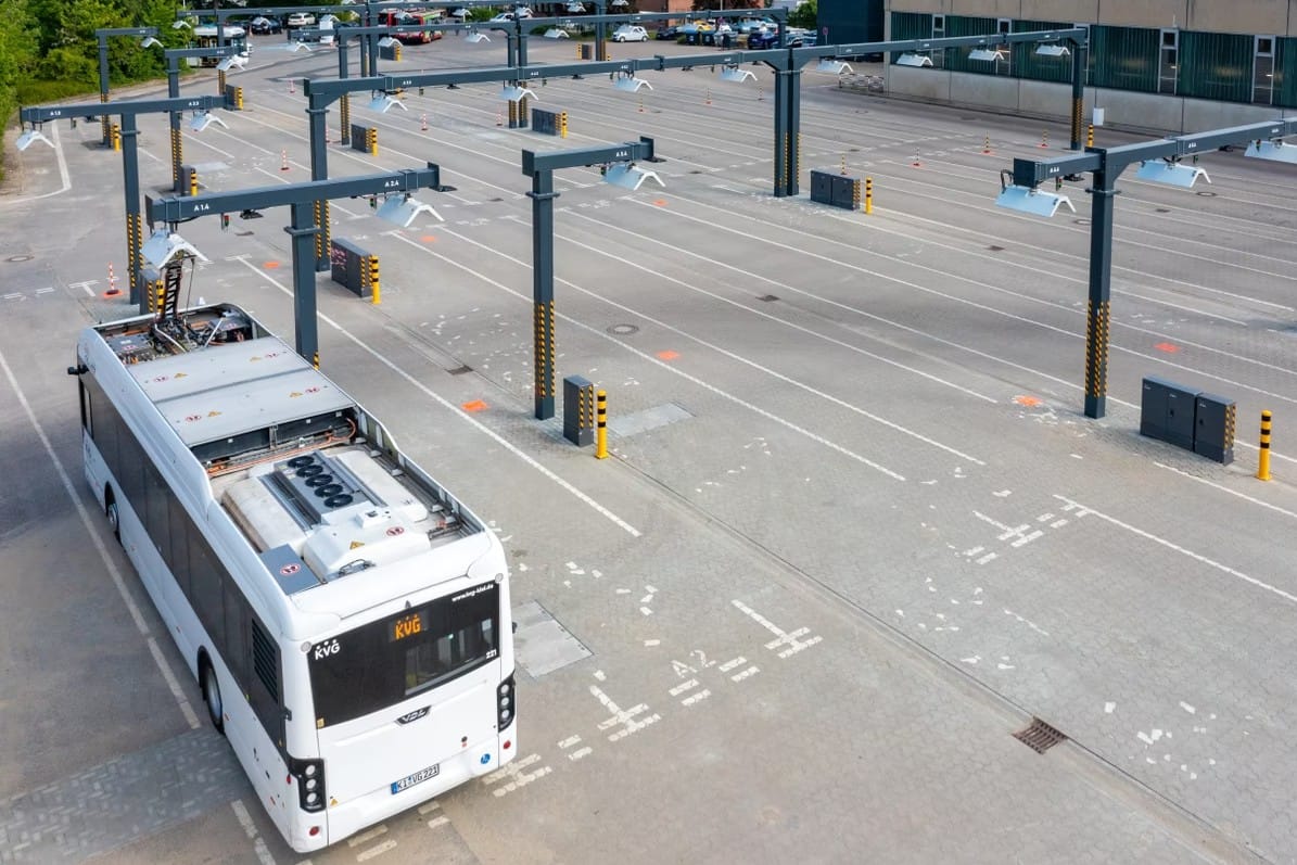 Kiel-KVG-Betriebshof-Diedrichstra-e-bietet-43-HPC-Ladepunkte-f-r-E-Busse