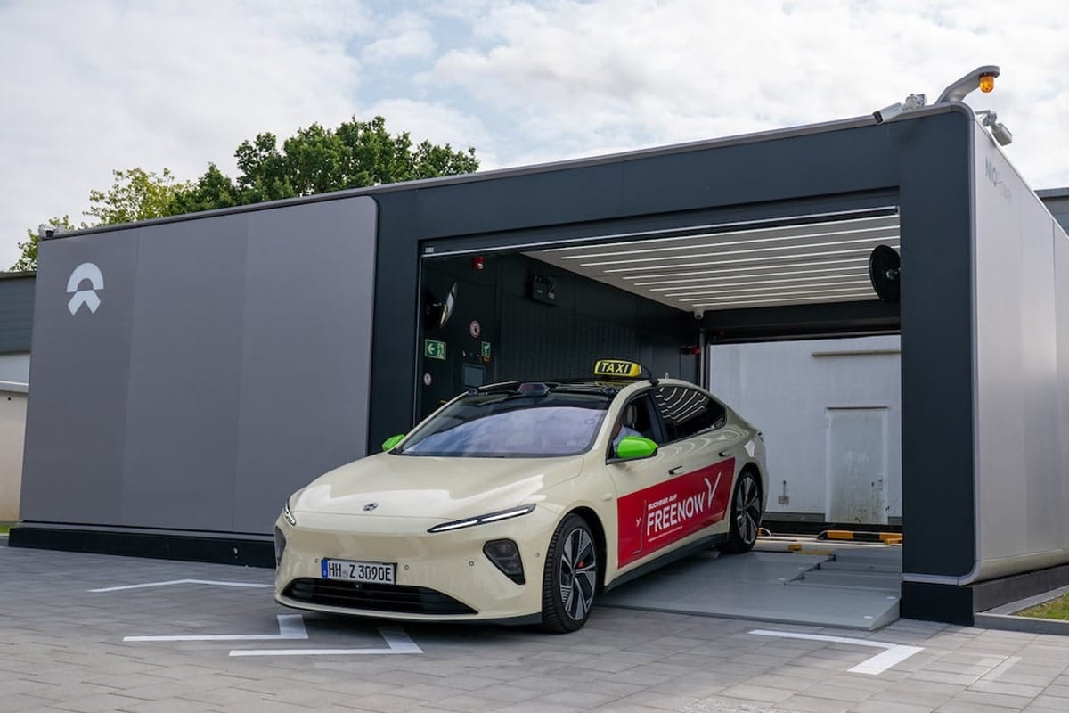 nio power swap akku tausch battery swap hamburg taxi min