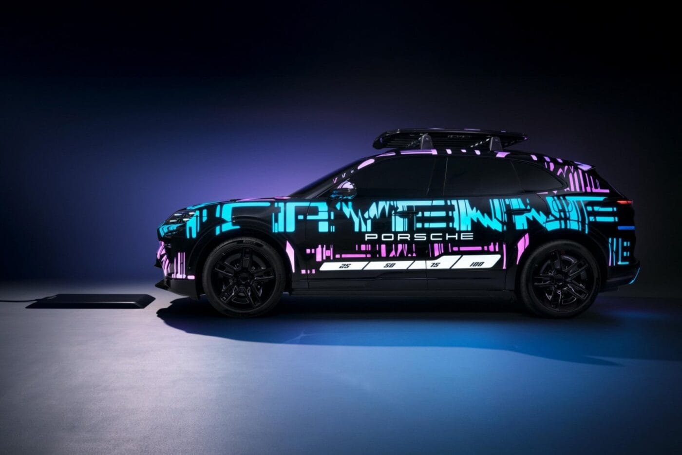 porsche cayenne induktives laden inductive charging 2025 01 min