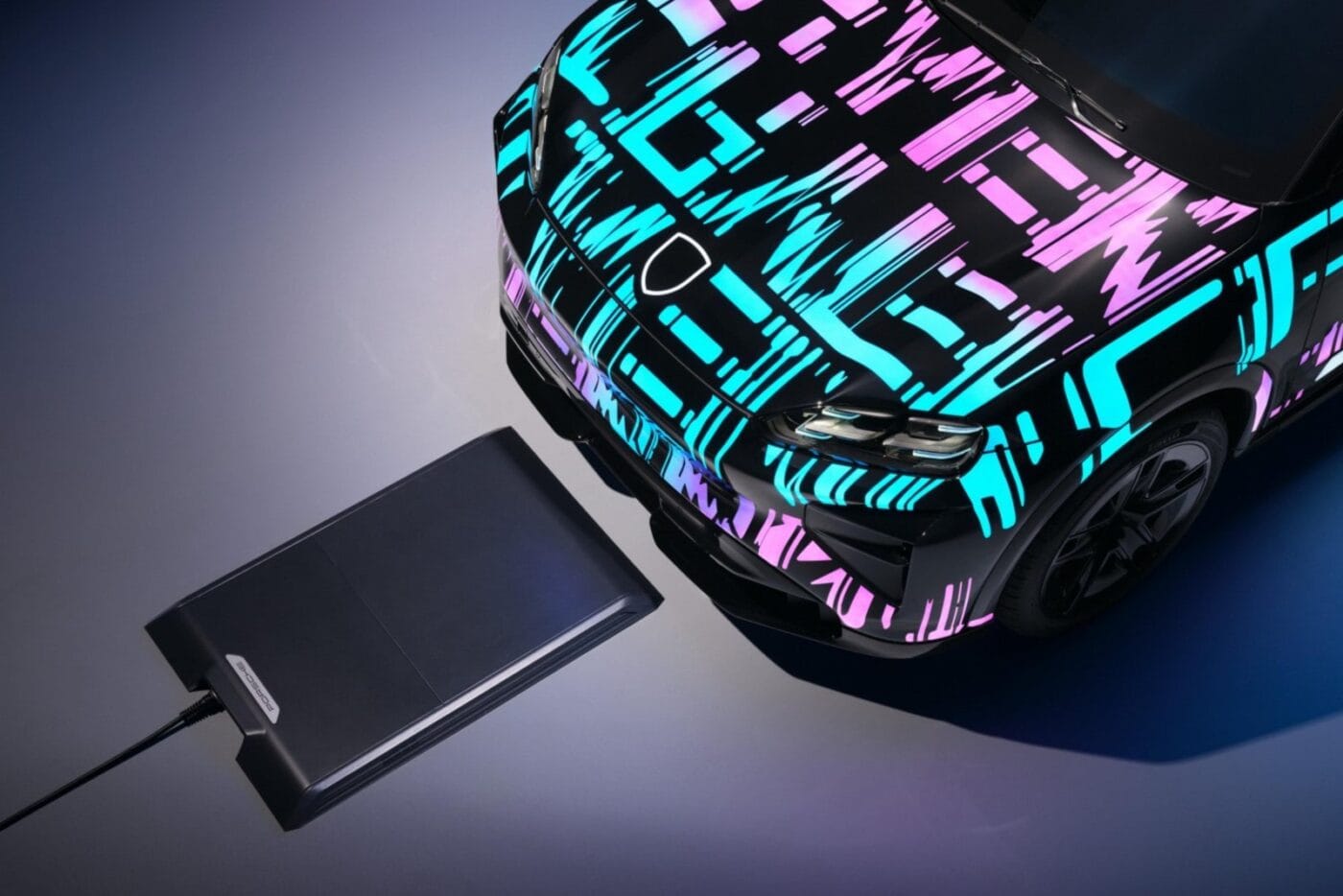 porsche cayenne induktives laden inductive charging 2025 02 min