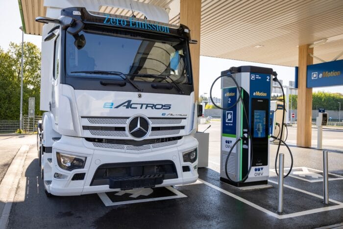 Siemens sicharge d ladestation lkw eactros