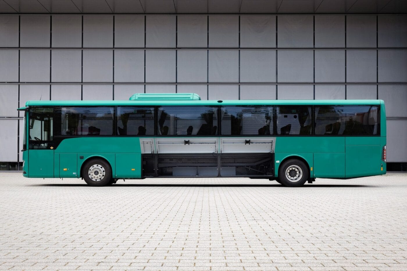 Daimler buses mercedes benz eintouro m elektrobus electric bus min