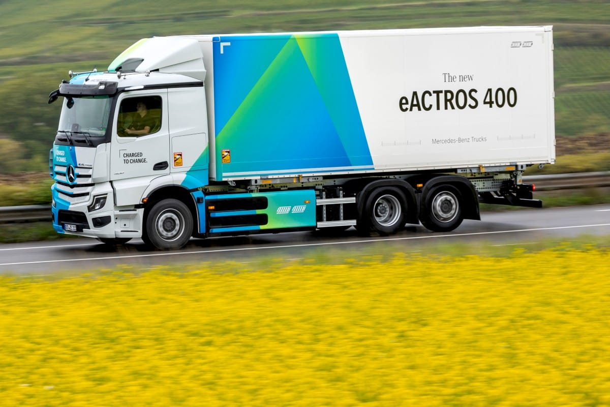 Daimler truck eactros hintergrund