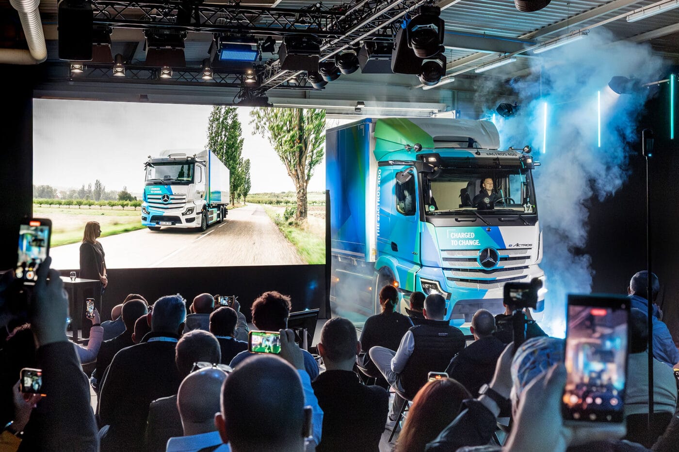 Daimler truck mercedes benz eactros e lkw electric truck