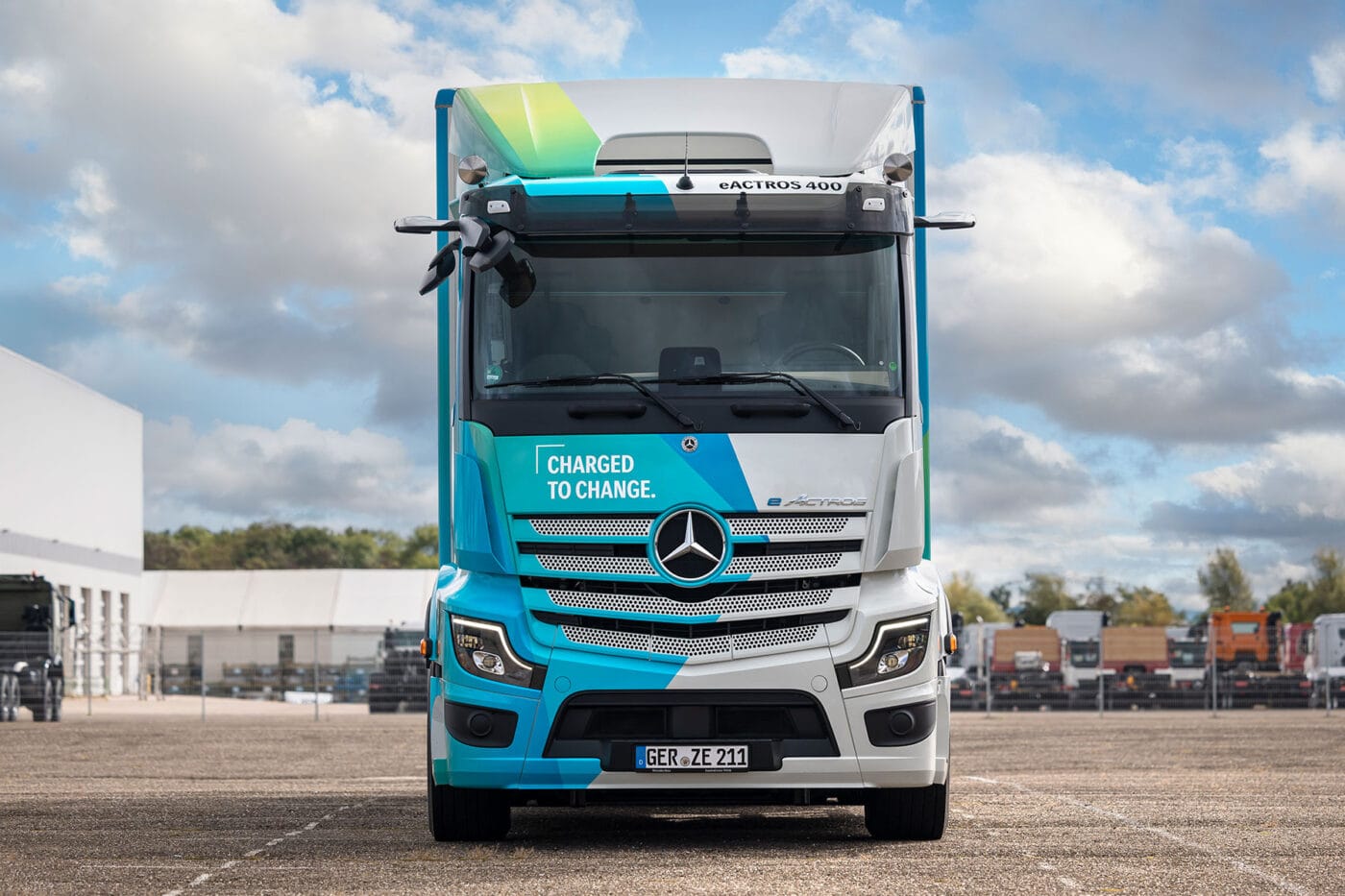 Daimler truck mercedes benz eactros e lkw electric truck