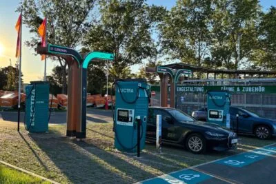 Electra ladestation charging station min