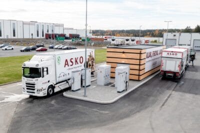 Kempower mcs megawatt ladestation charging station scania e lkw electric truck akso norwegen norway min