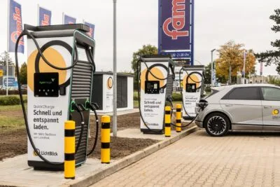 Lichtblick ladestation charging station reinbek famila min