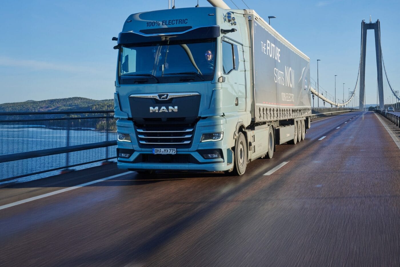 Man e lkw electric truck hintergrund background min