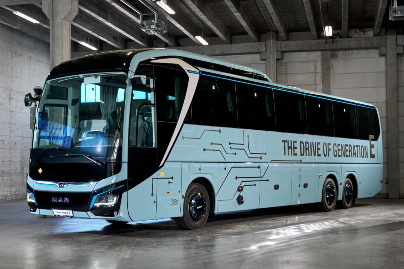 Man lions coach e elektrobus electric bus min
