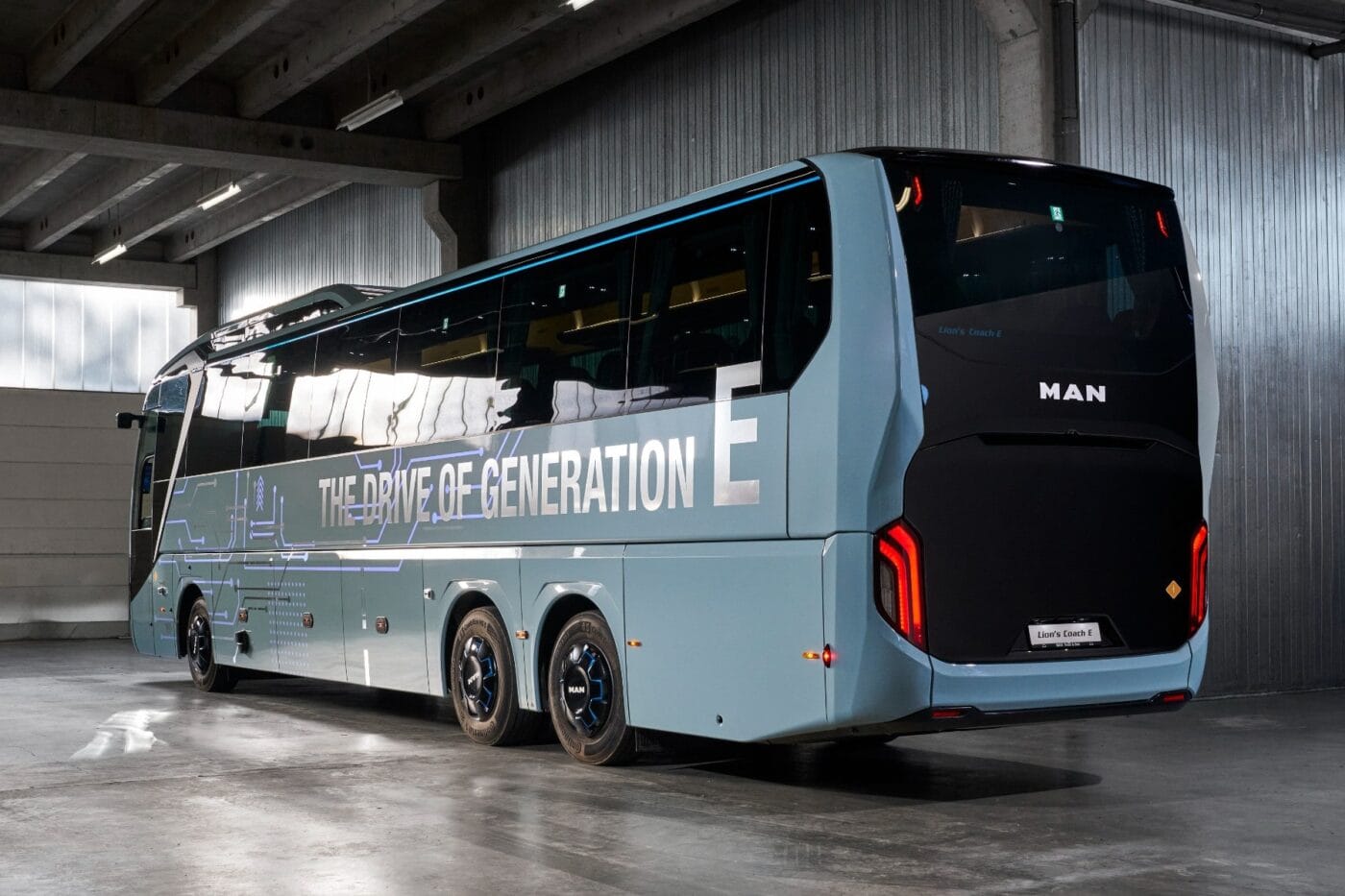 Man lions coach e elektrobus electric bus min