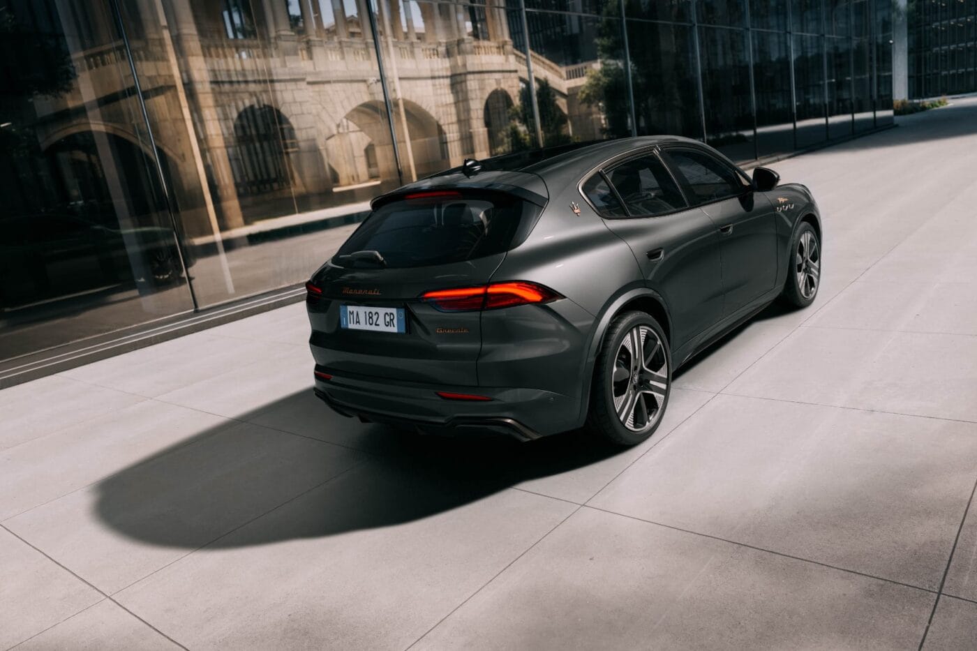 Maseratigrecalefolgoremy cropped