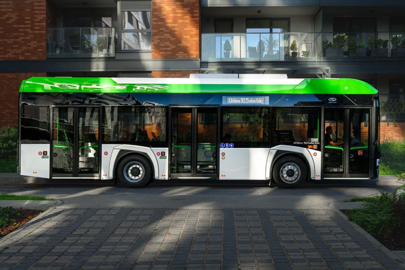 Solaris urbino electric elektrobus electric bus min