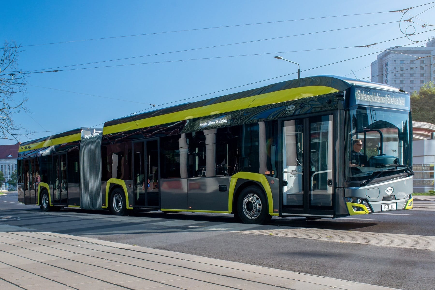 D-nische-Stadt-Aarhus-bestellt-50-E-Gelenkbusse-bei-Solaris