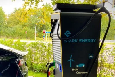 Stark energy ladestation charging station