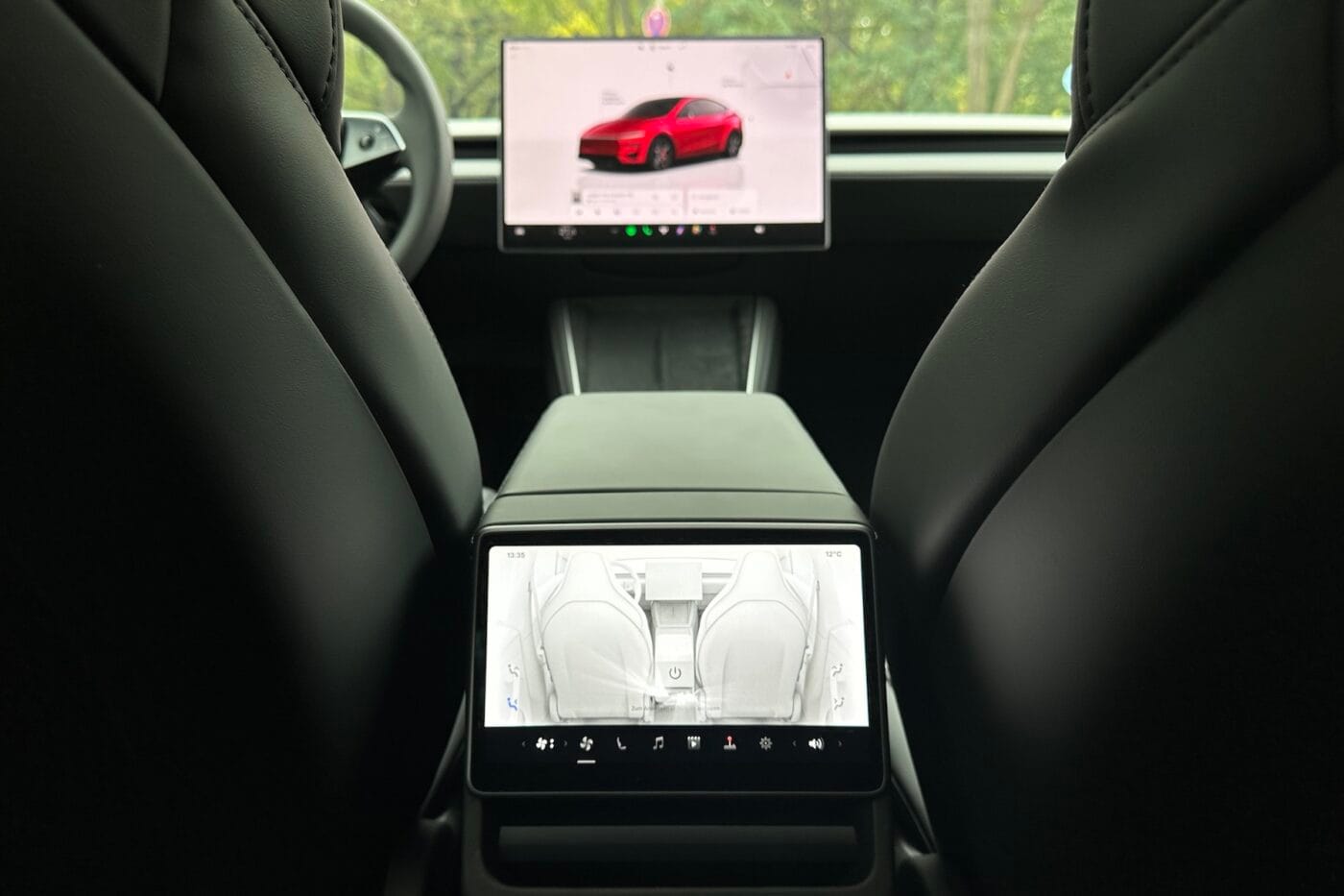 Tesla model y performance