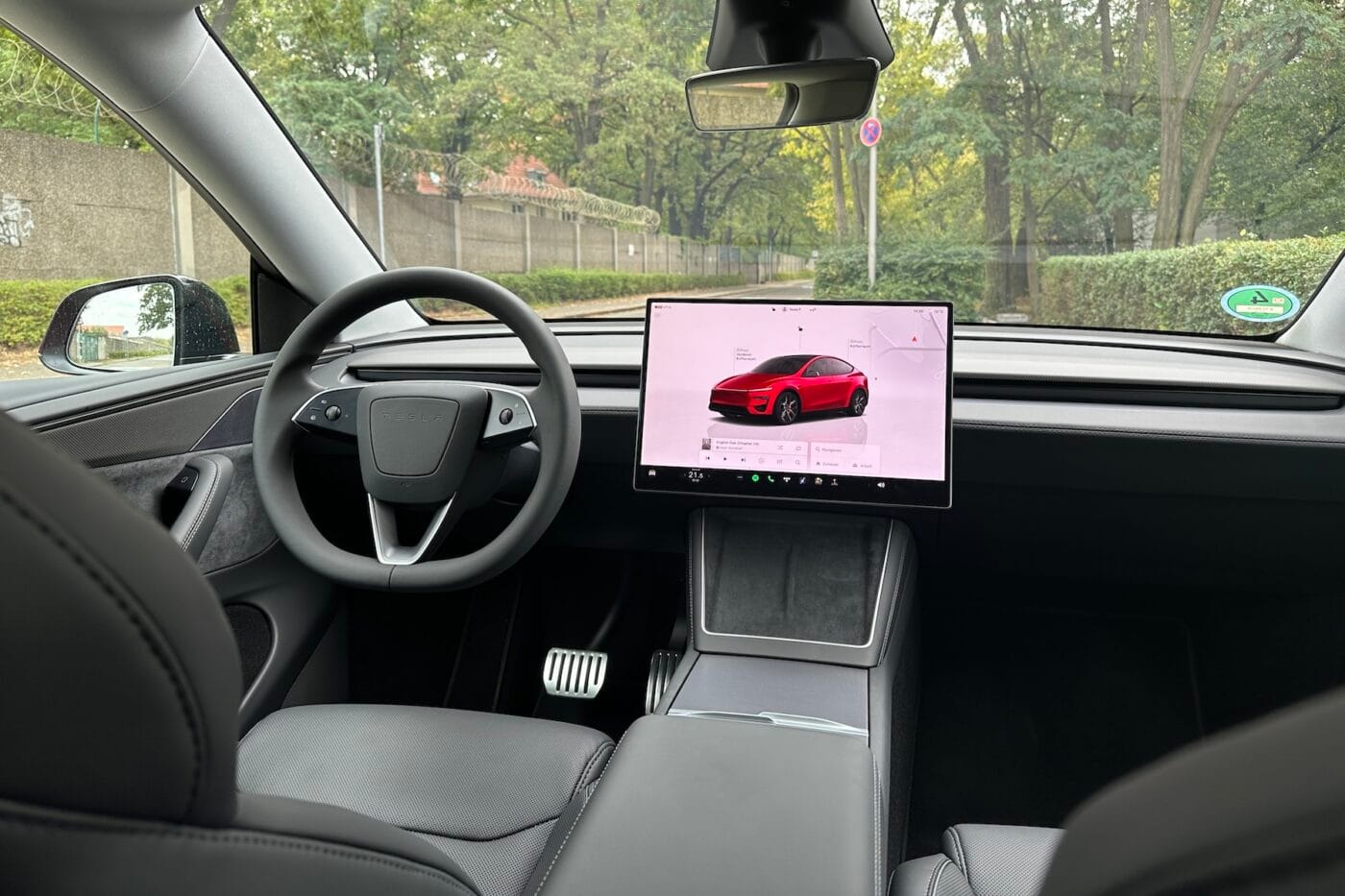 Tesla model y performance