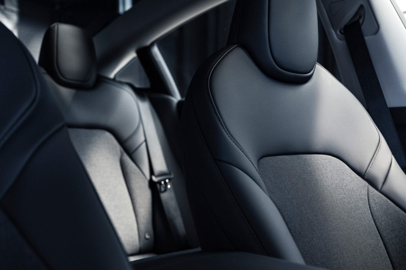 Tesla model y standard min