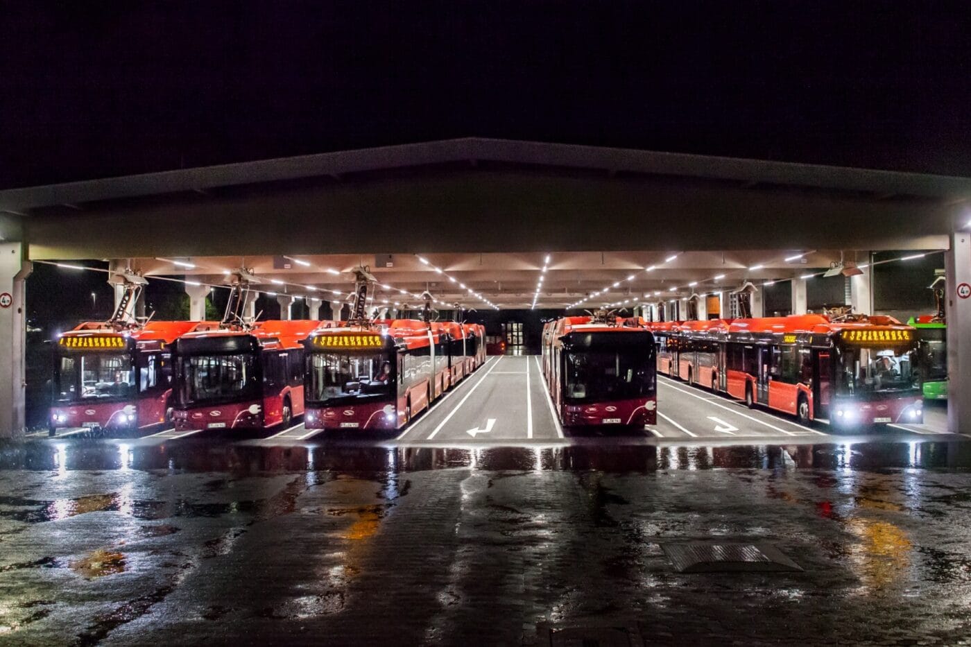Vag freiburg solaris urbino electric elektrobus electric bus min