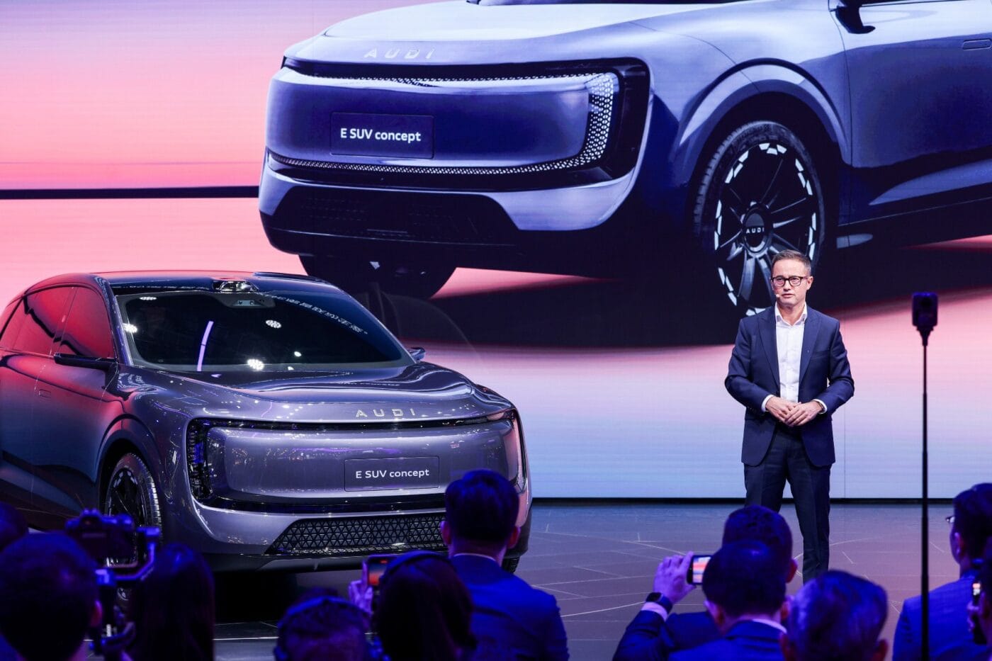 Audi e suv cropped