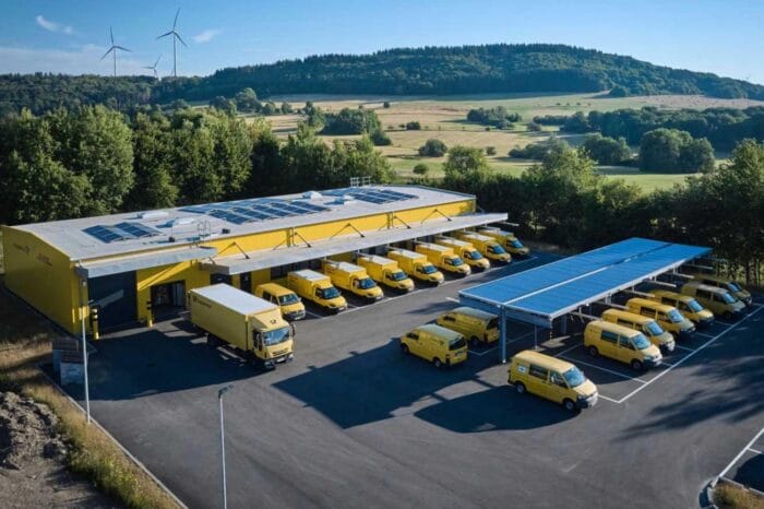 Dhl verteilzentrum streetscooter cropped