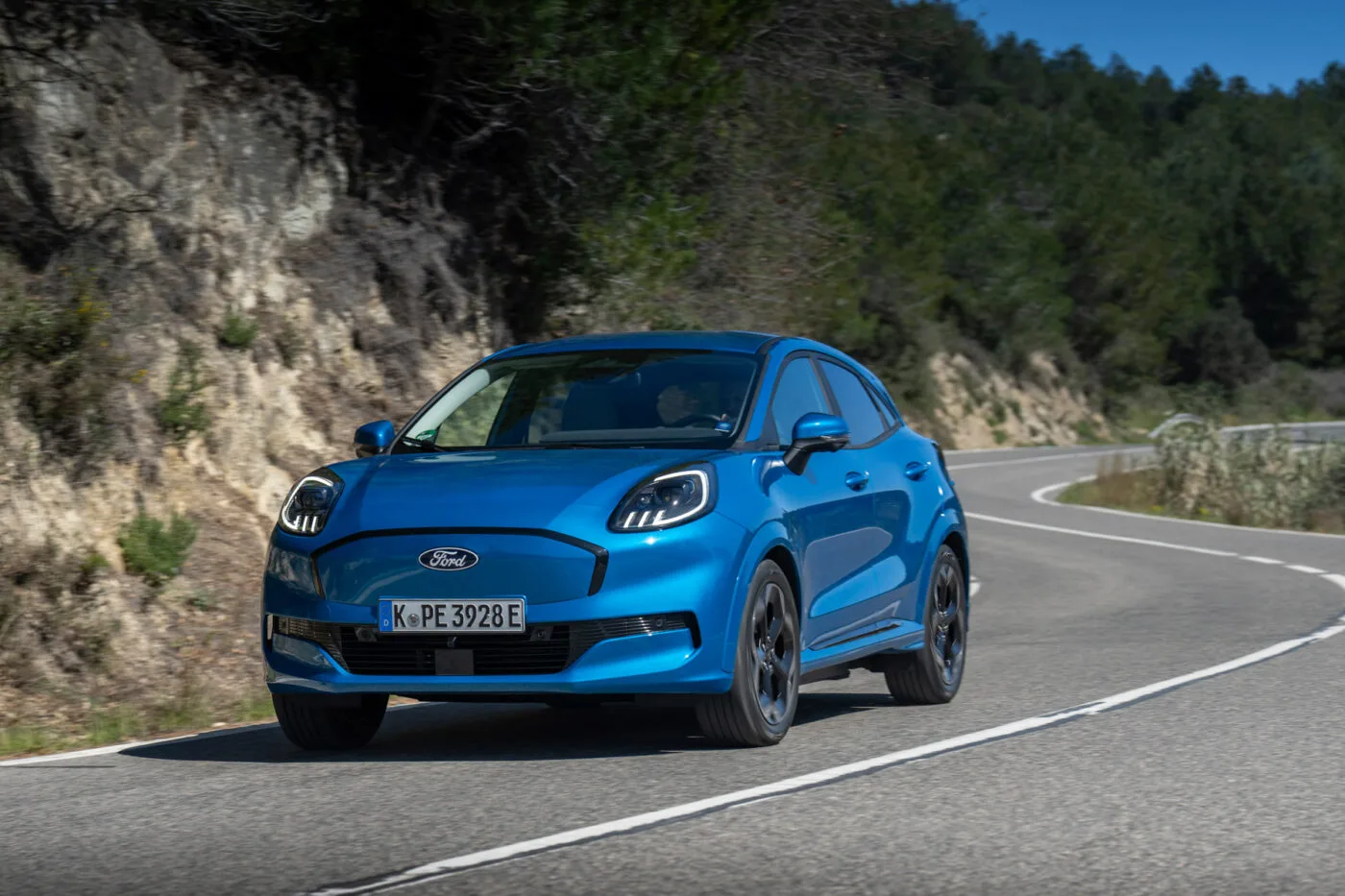 Ford puma gen e blau