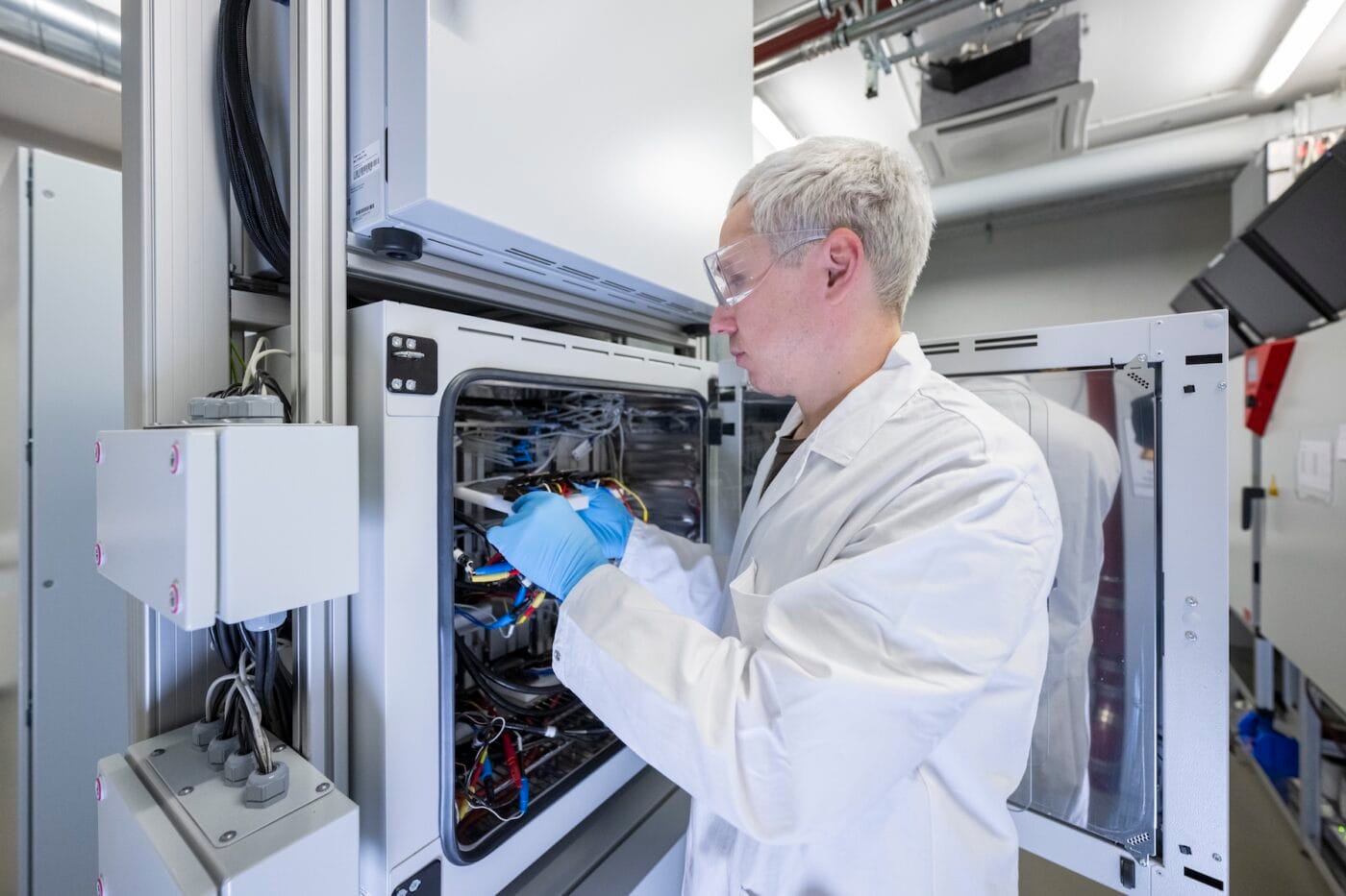 Lithium schwefel festkoerperbatterie fraunhofer iws batterieforschung