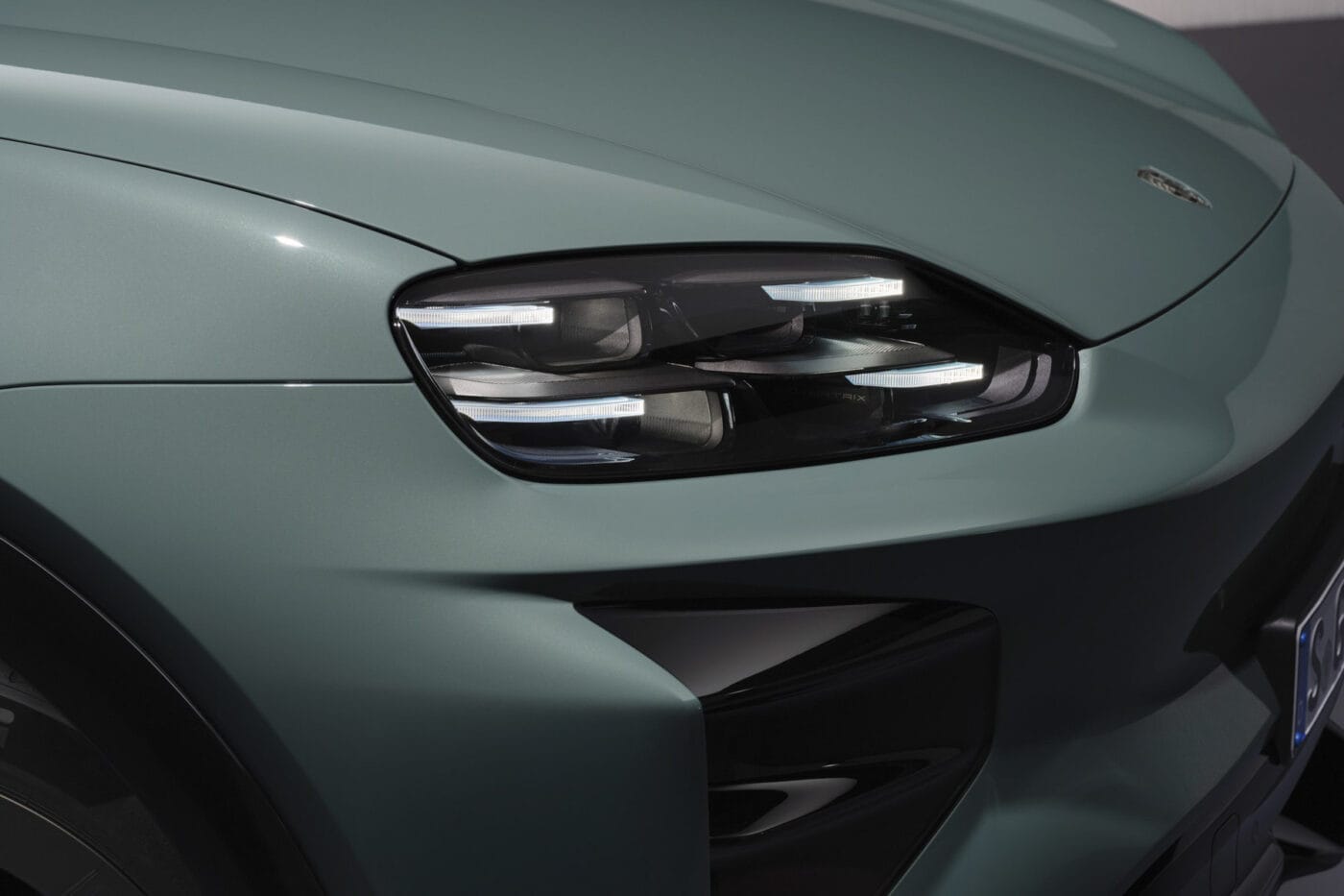 Porsche cayenne electric e4 weltpremiere