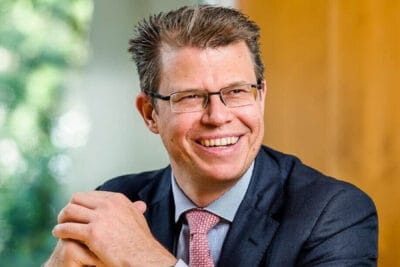 Powerco beschaffungsvorstand alexander schmitt