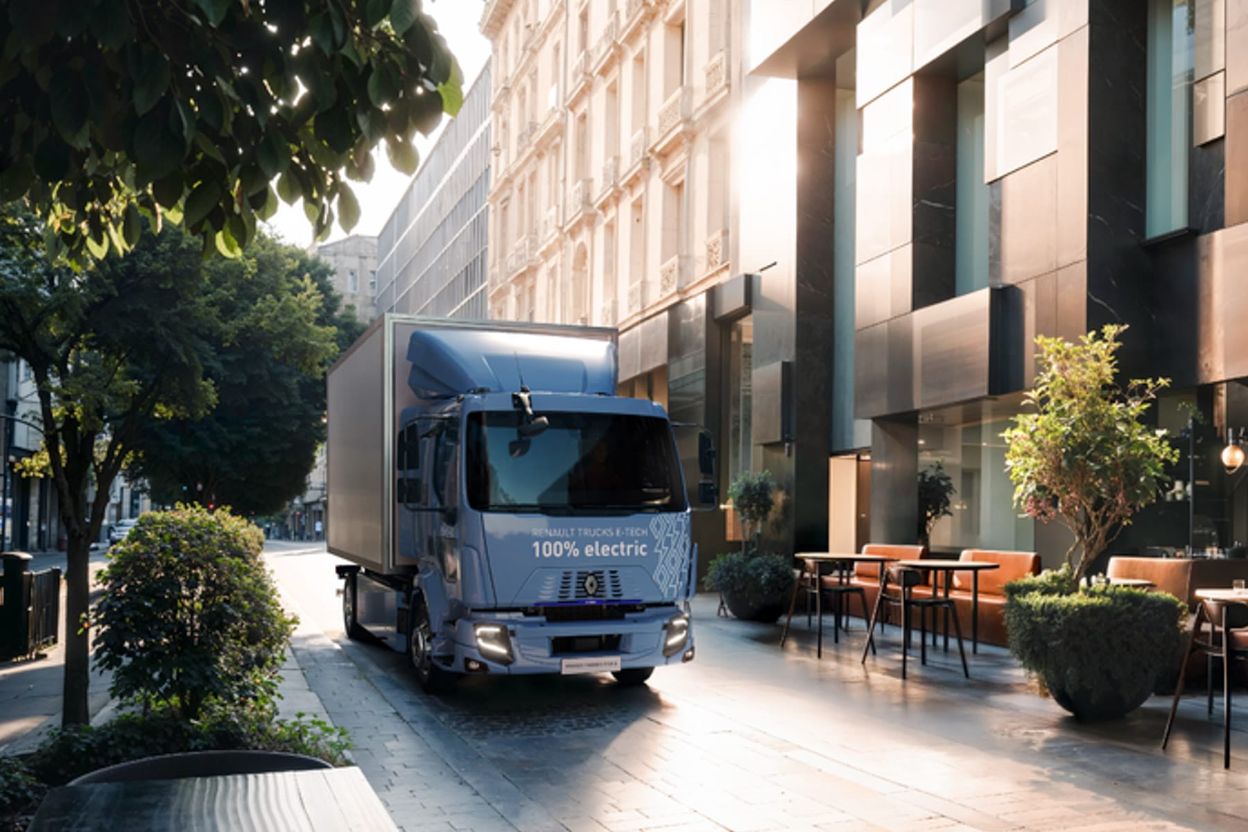 Renault-Trucks-pr-sentiert-neue-mittelschwere-E-Lkw